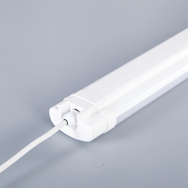 Verknüpfbare LED-Lichtleiste mit hoher Lumenzahl für Garage 600